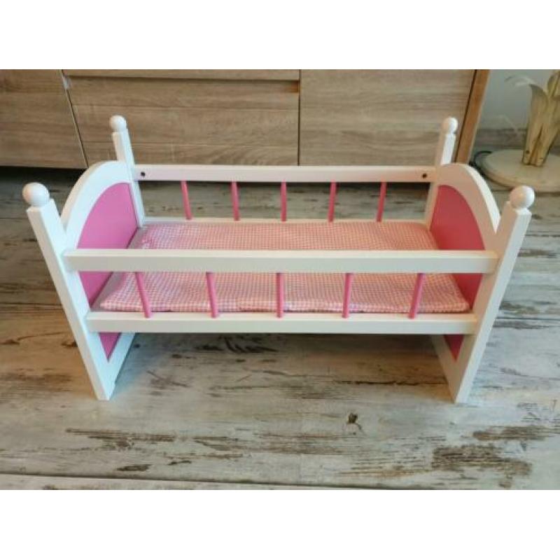poppen set. poppenwagen, buggy, bedje en kinderstoel