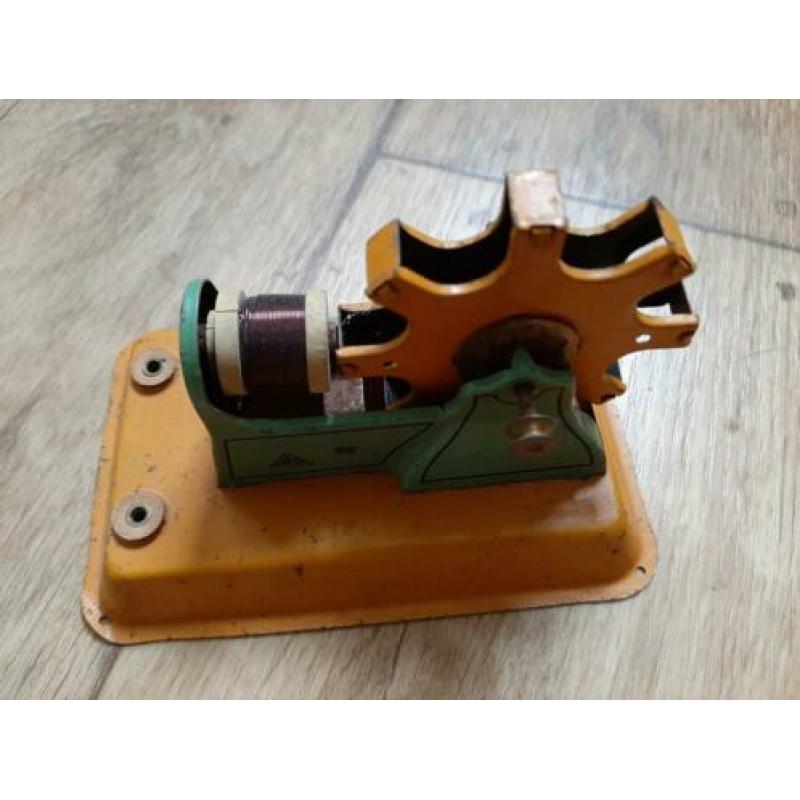 Anfoe antiek speelgoed