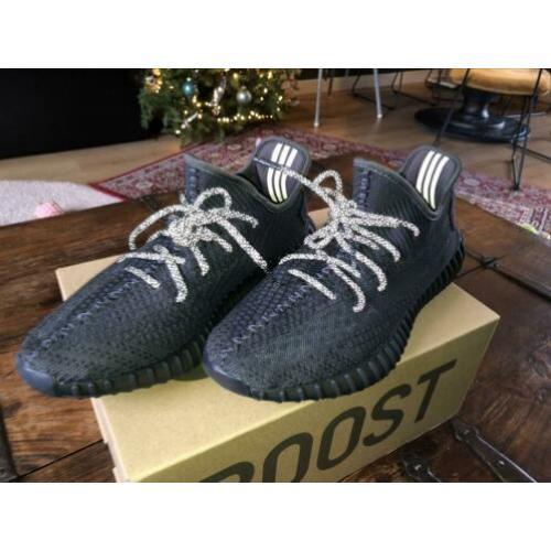 Adidas Yeezy 350 triple black US10