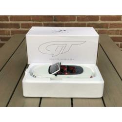 GT Spirit 1:18 Bentley Continental GT V8S cabrio
