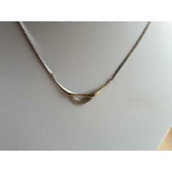 mooie zilveren ketting
