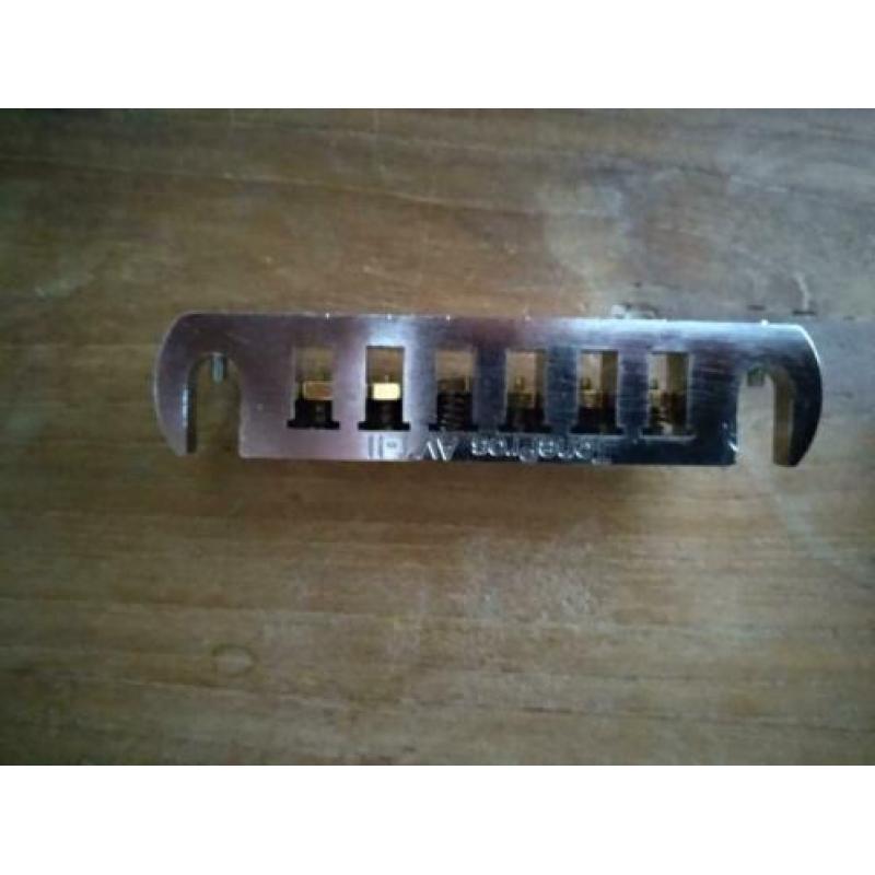 TonePros wraparound brigde AVT II for Les Paul Special