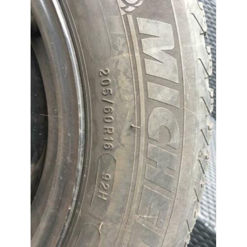 Michelin winterbanden 205/60R16