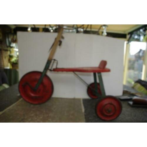 Kinderfietsje ( Antiek)
