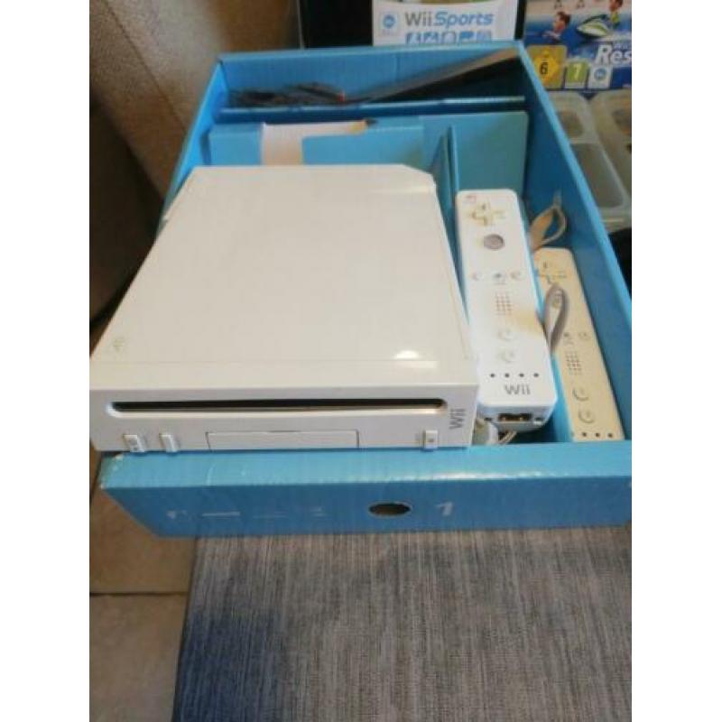 Complete Wii in doos + accessories