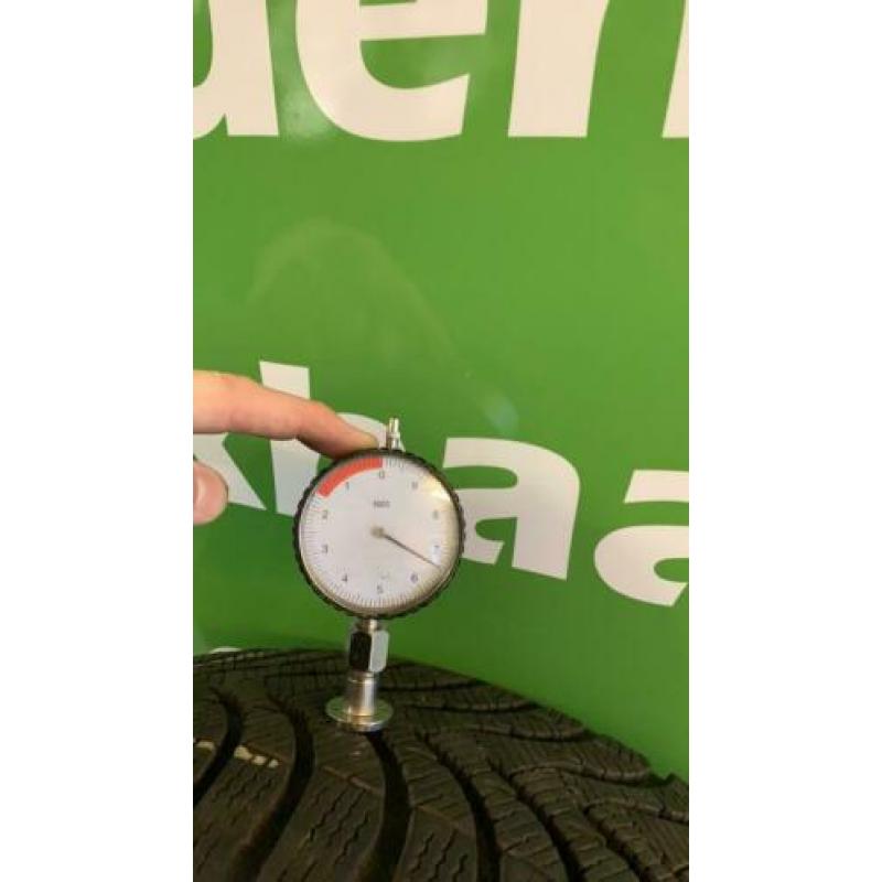 Dezent winterbanden met velg 16”