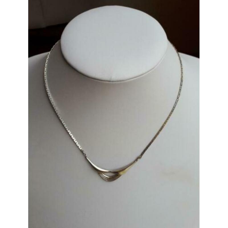 mooie zilveren ketting