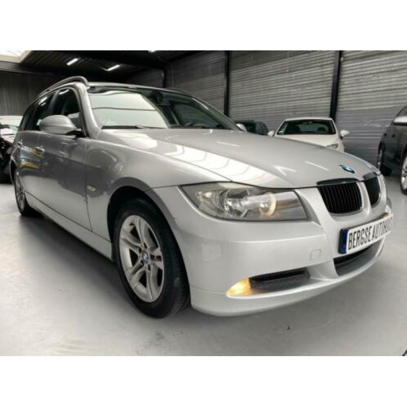 Bmw 3-serie Touring 320d Business Line Automaat 177PK Lmv Na