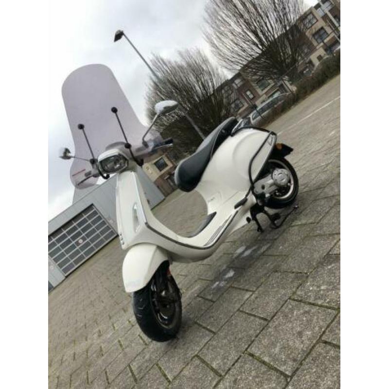 Vespa Sprint injectie 2018