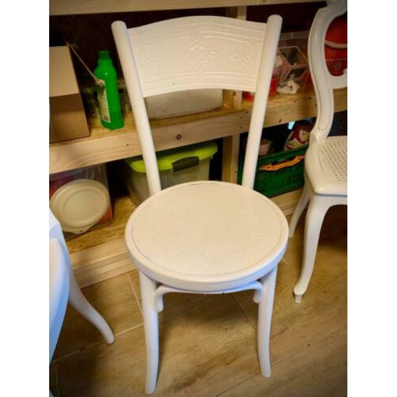 Brocante stoelen