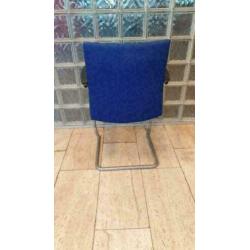 vergaderstoel , sledestoel, comforto , blauwe stof