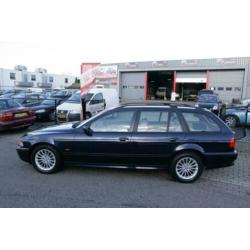BMW 5-serie Touring 520i AUT Xenon Leer M APK