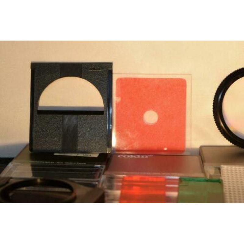 Cokin filterhouder met 4 filters en gekleurde flits filters
