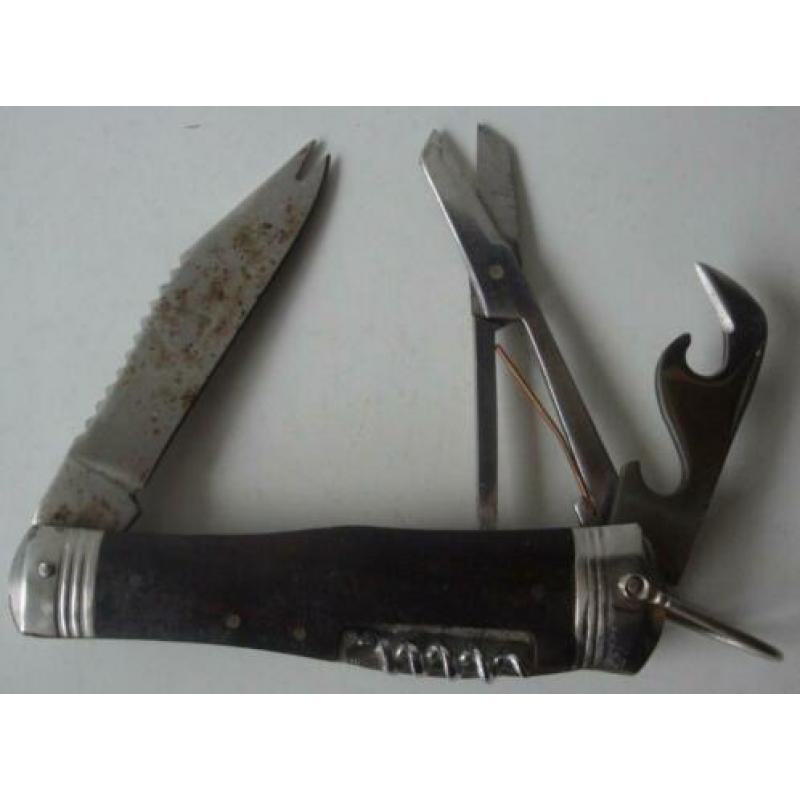 Zakmes met vele functies, dicht 11 cm lang, open 20 cm