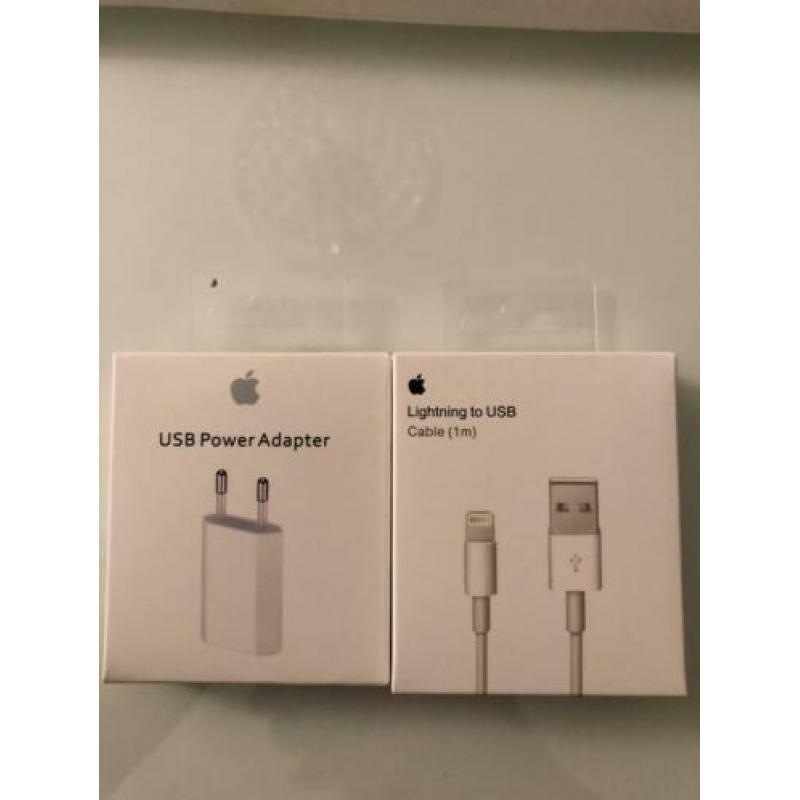 Originele Apple adapter en evt ook oplader