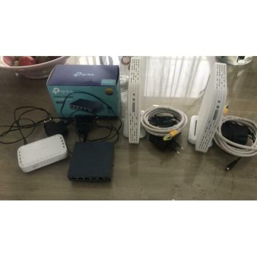 2x WiFi versterker incl twee Switch