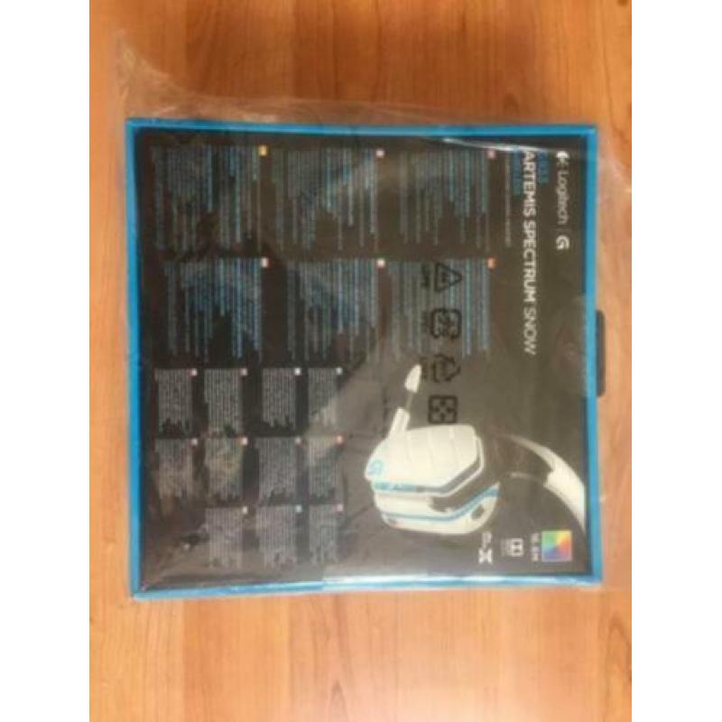 Logitech G933 Artemis Spectrum Gaming Headset- NIEUW