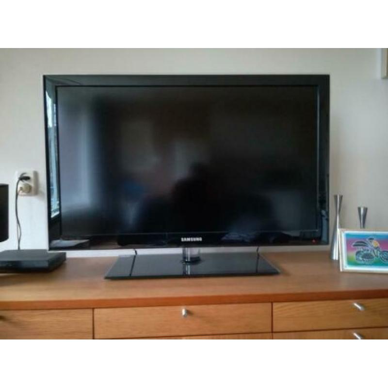 Samsung LCD TV LE37C630K1W
