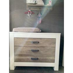 Kidsmill babykamer Long Island compleet zgan