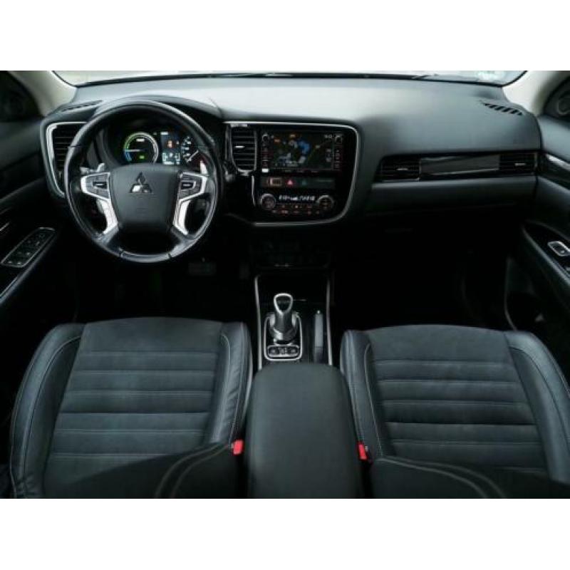 Mitsubishi Outlander 2.0 PHEV Edition Leder/Alcantara Navi C