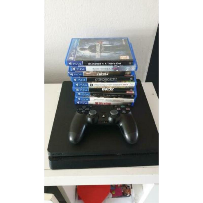 Playstation 4 met 1 controller en 9 spellen