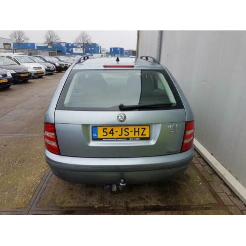 Skoda Fabia Combi 1.4 Comfort NIEUWE APK