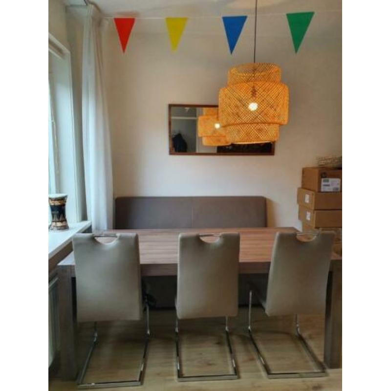 Complete woonkamer donker eiken Wandkast/Eettafel/Salontafel