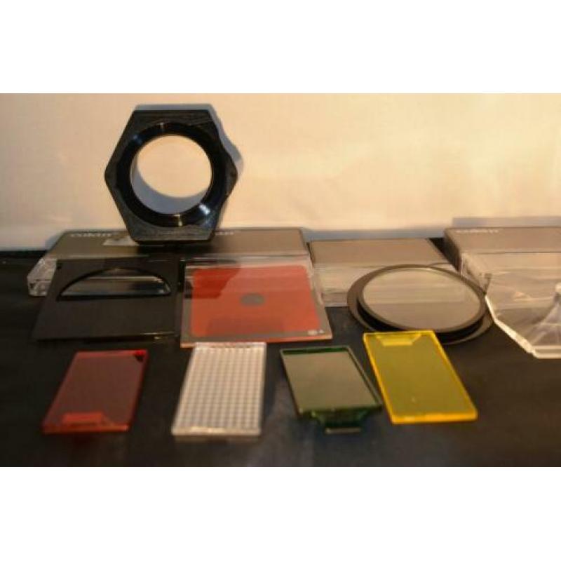 Cokin filterhouder met 4 filters en gekleurde flits filters