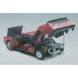 AutoArt 1/18 Lancia Delta S4 (1985)
