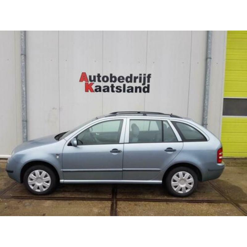 Skoda Fabia Combi 1.4 Comfort NIEUWE APK