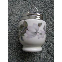 *Nieuw*: Royal Worcester eiwarmer (coddler) van porselein