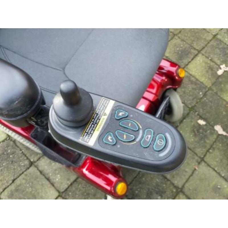 Electrische rolstoel , rascal turnabout.