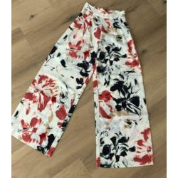 WEEKDAY – flair – bloemenprint - maat xs