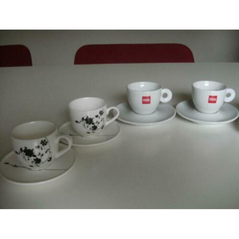 Espresso kop/schotels- Illy -Jet ter Steege - Douwe Egberts-