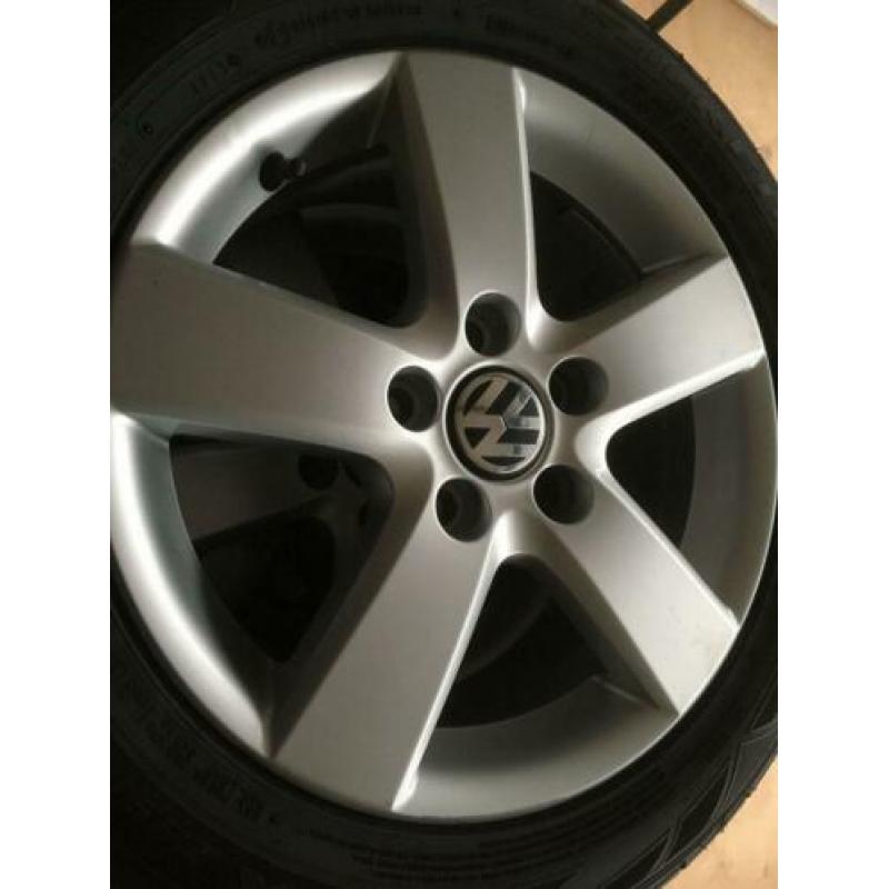 Golf 5/ 6 LM velgen 205/55/R16 velgen Nieuwstaat