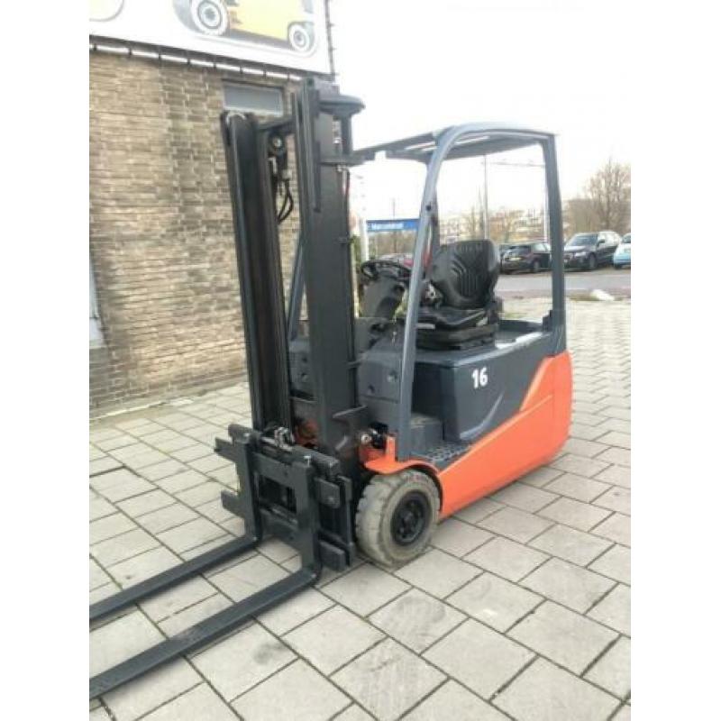 Toyota 8FBET16 1600KG 3.30METER HEFTRUCK (bj 2015)
