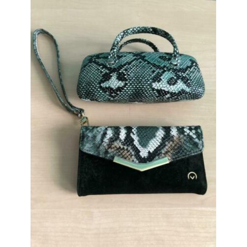 Clutch Velvet voor IPhone nieuw!! evt. met brillenkoker