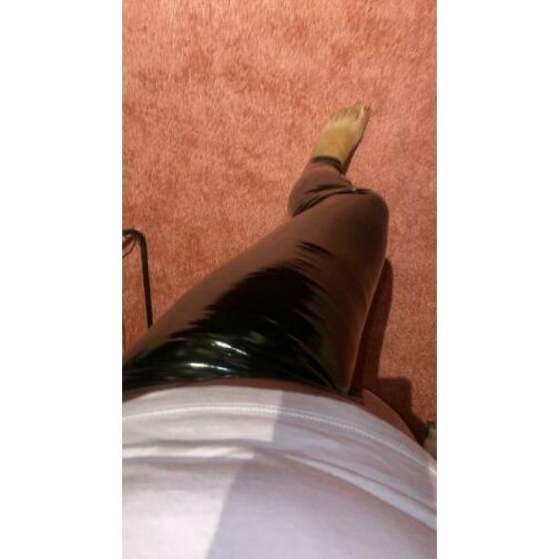 Latex legging