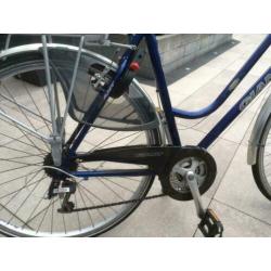 Giant damesfiets............mooi en voordelig!