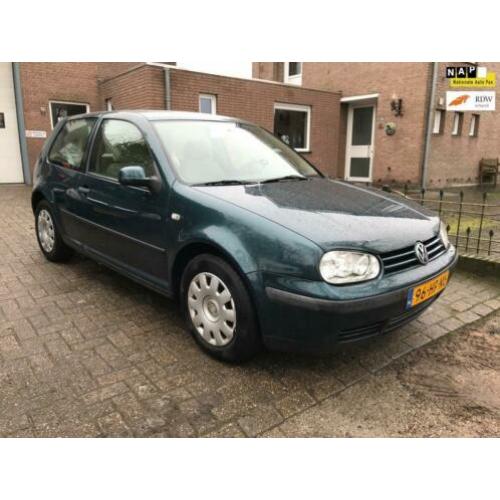Volkswagen Golf 1.6-16V Master Edition Airco