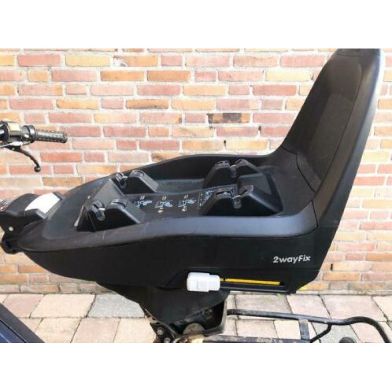 Maxicosie + isofix + acc