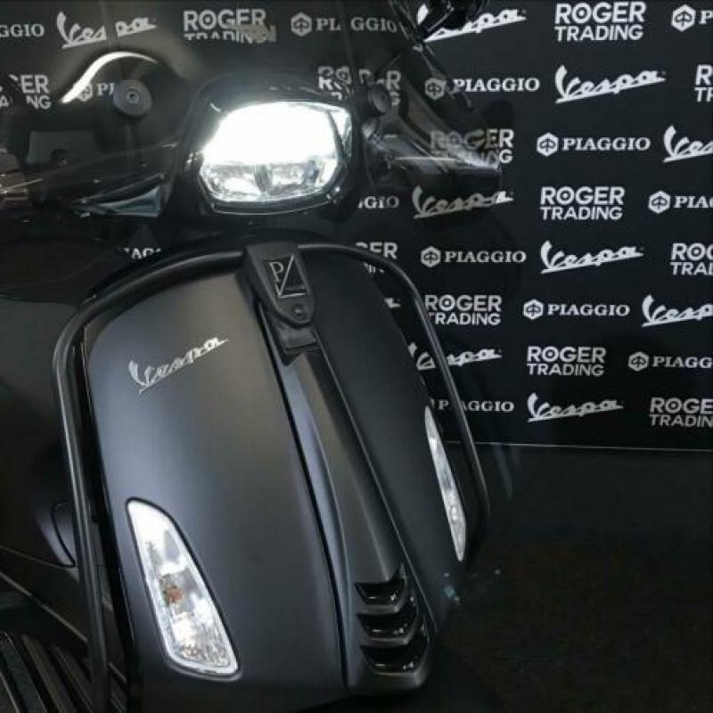 Vespa Sprint 50 Snor E4 NIEUWE Notte ACTIE GOEDKOOPSTE NL