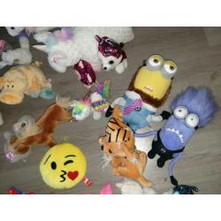 Grote partij van 56 Knuffels! (Nieuwstaat)