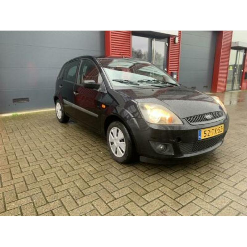 Ford Fiesta 1.3 5DR 2007 Nieuwe APK 2021