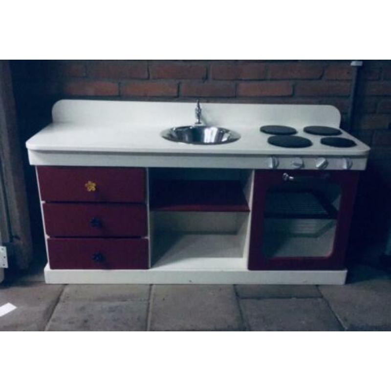 Prachtige speelkeuken