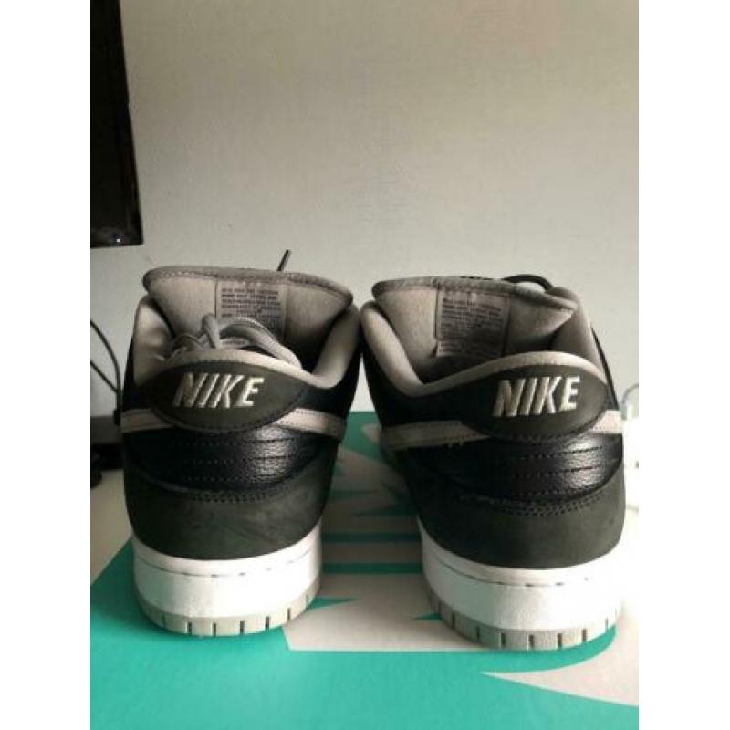 Nike SB Dunk Low shadow pack