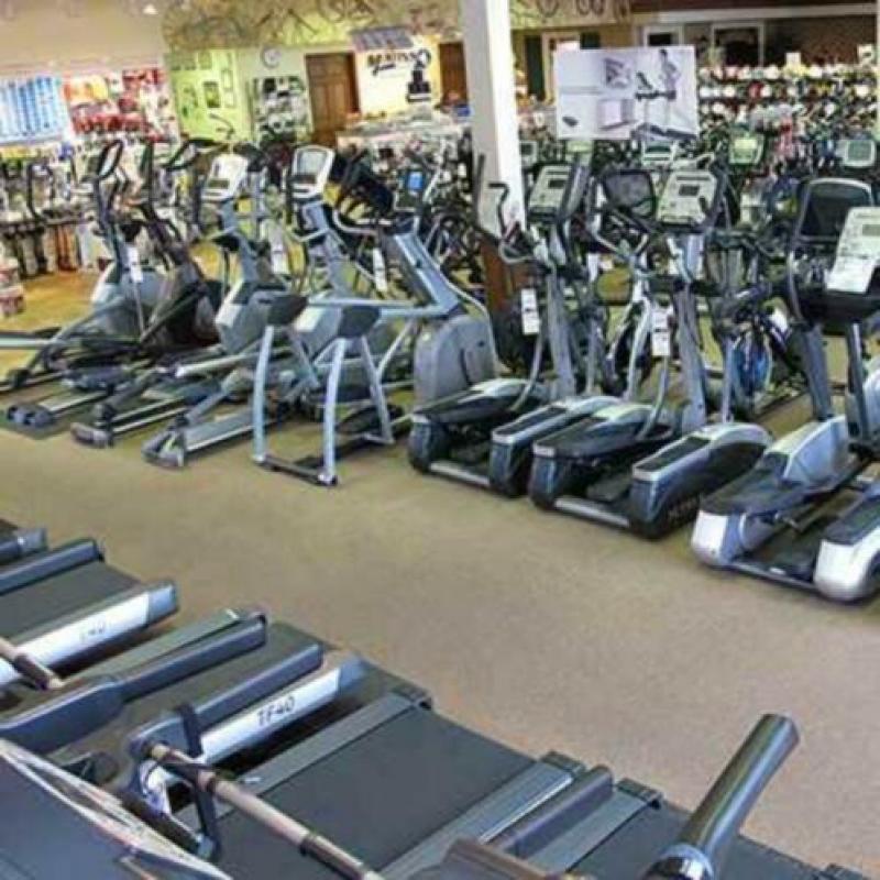 ALLES MOET WEG crosstrainer hometrainer roeitrainer 85%KORTI