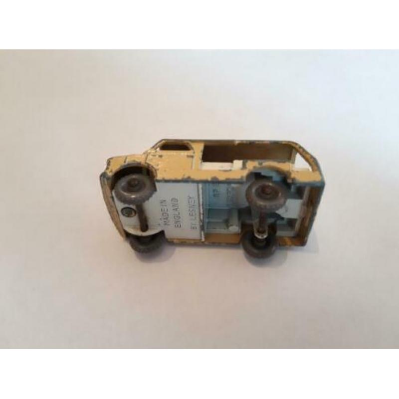 Matchbox bedford milk float nr 29 met gpw !