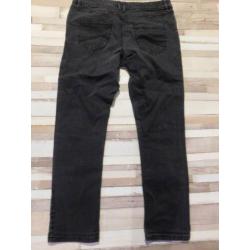 Yessica (C & A ) leuke stretch spijkerbroek maat 40.