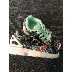 Adidas schoenen mt 22